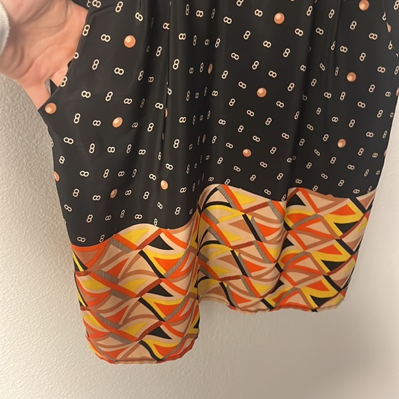 Patterned Mini Dress - Picture 3 of 4